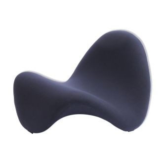 Tongue chair by Pierre Paulin