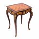 Table basse unique, France, vers 1880.