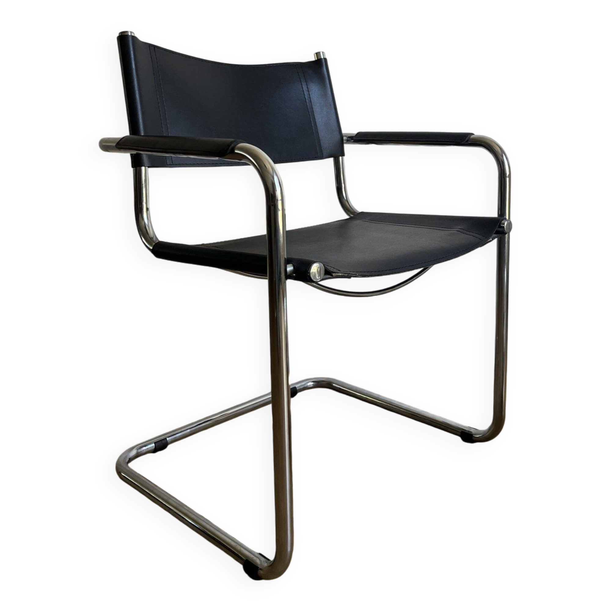 Black leather cantilever armchair Bauhaus design