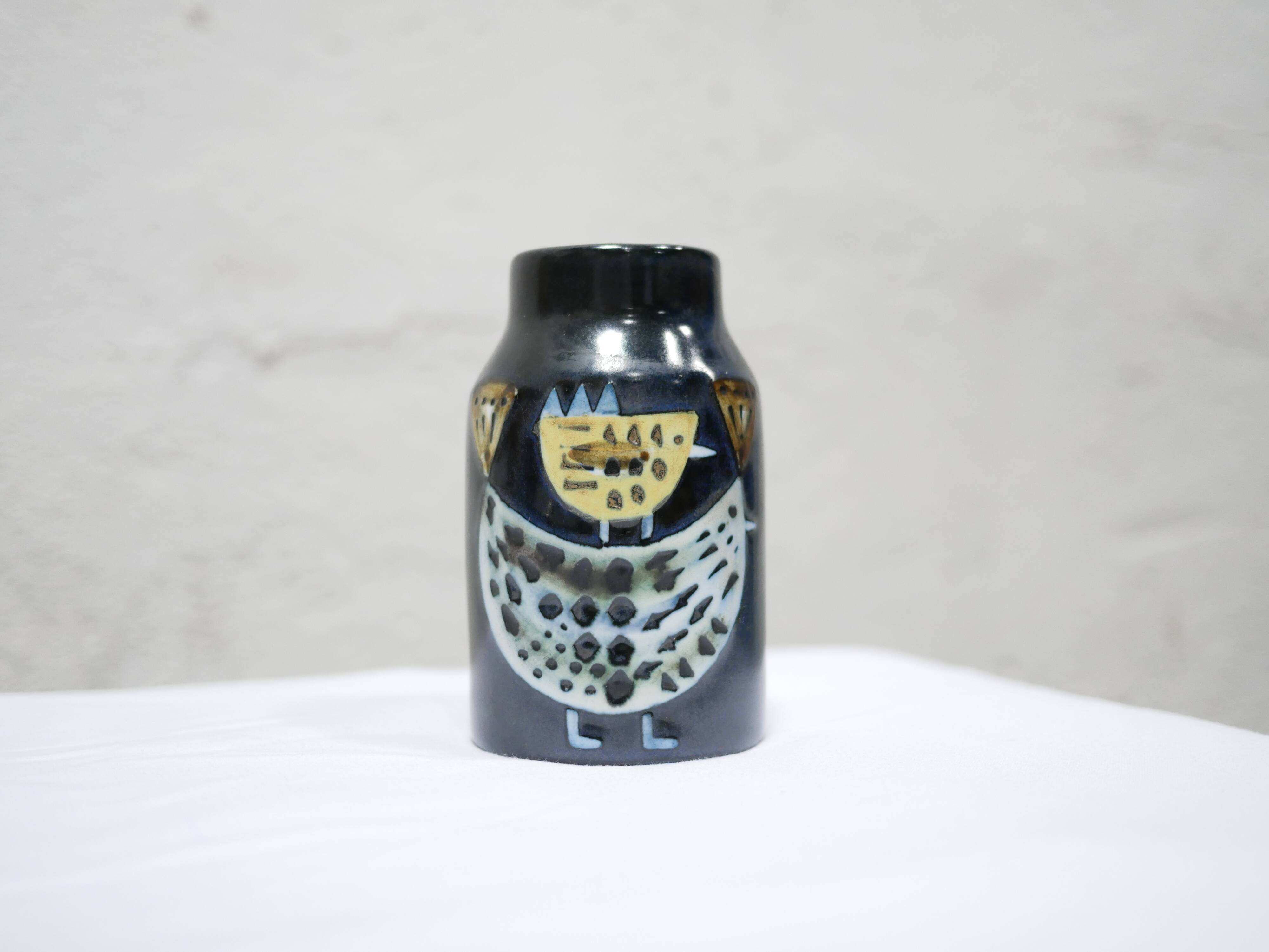 Vintage Scandinavian ceramic vase by Lisa Larson for Gustavsberg