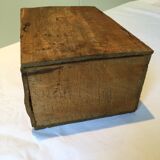 Box advertising the cheap, home Aristide Boucicaut wooden