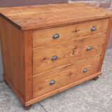 Solid pine chest of drawers