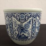 Boch earthenware pot cache