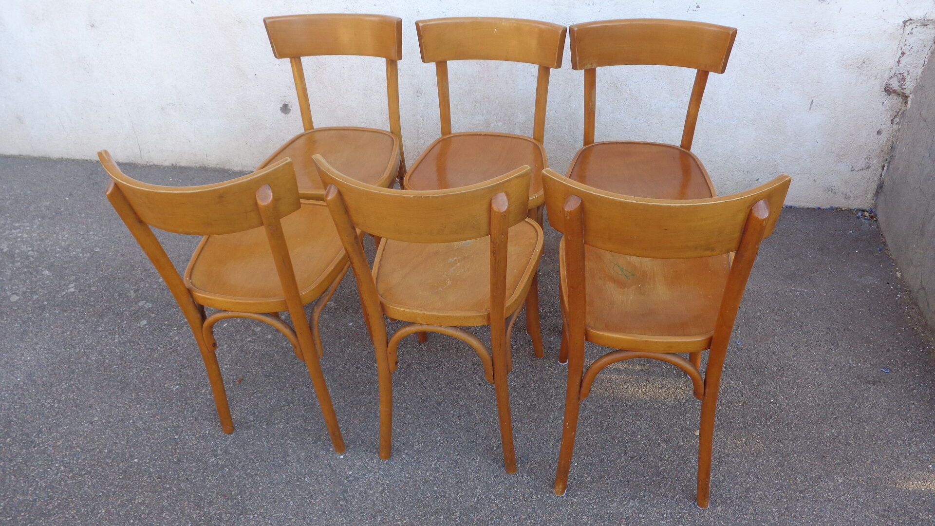 Set of 6 varnished bistro chairs