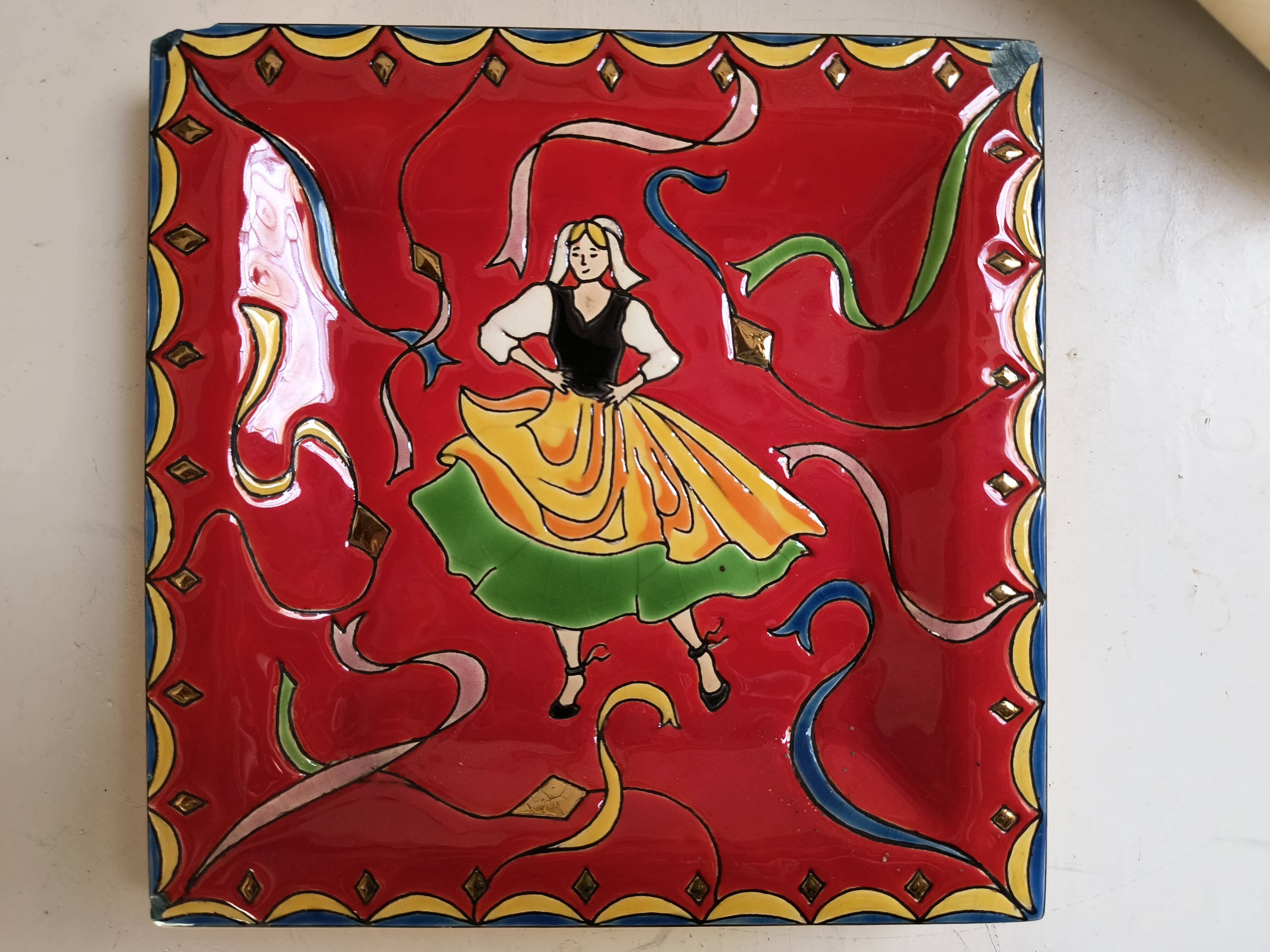 Enamel ashtray from longwy "charming round" by sylvie langet