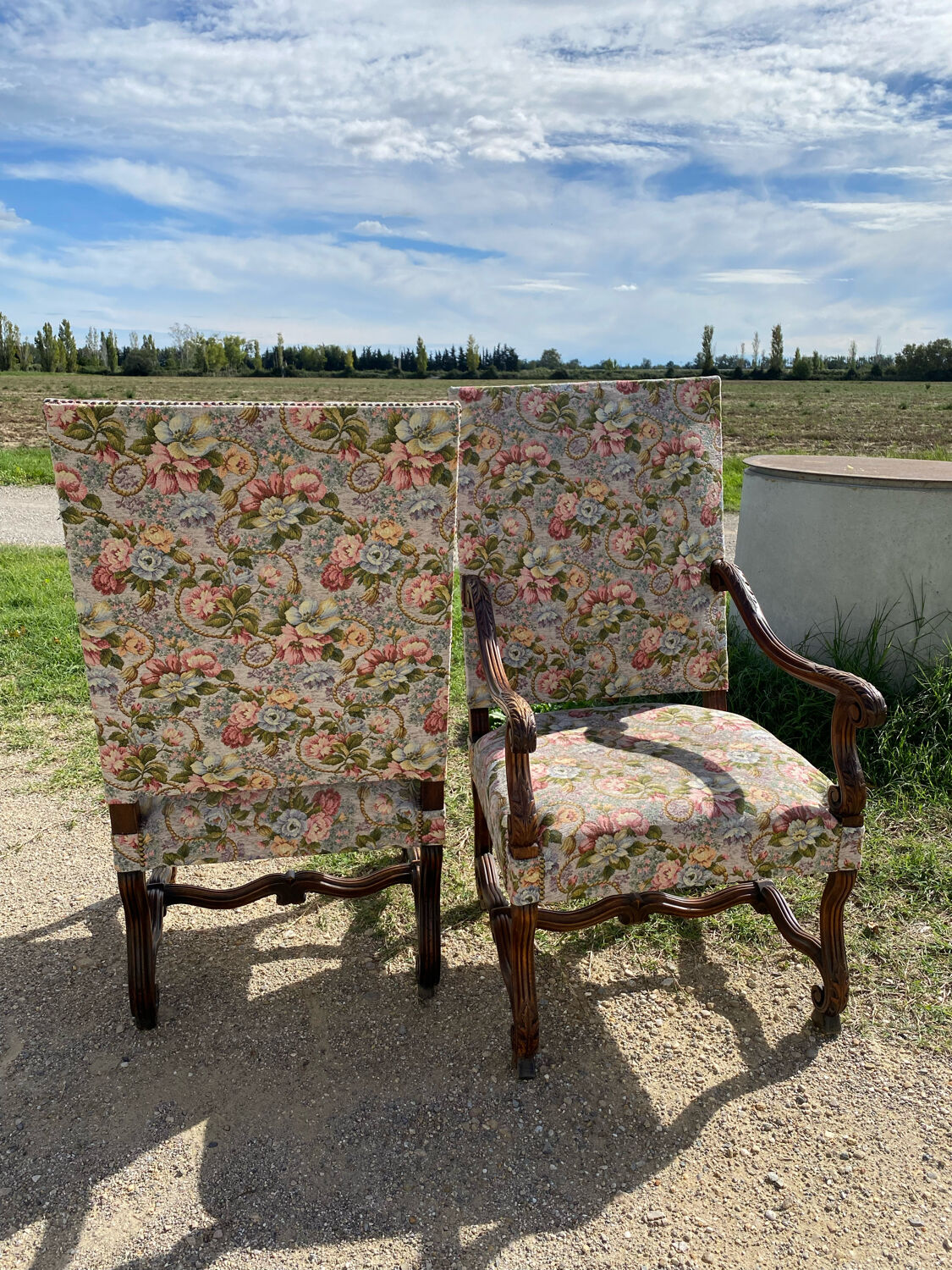 Pair of Louis XIII armchairs