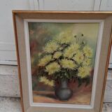Table of yellow chrysanthemums