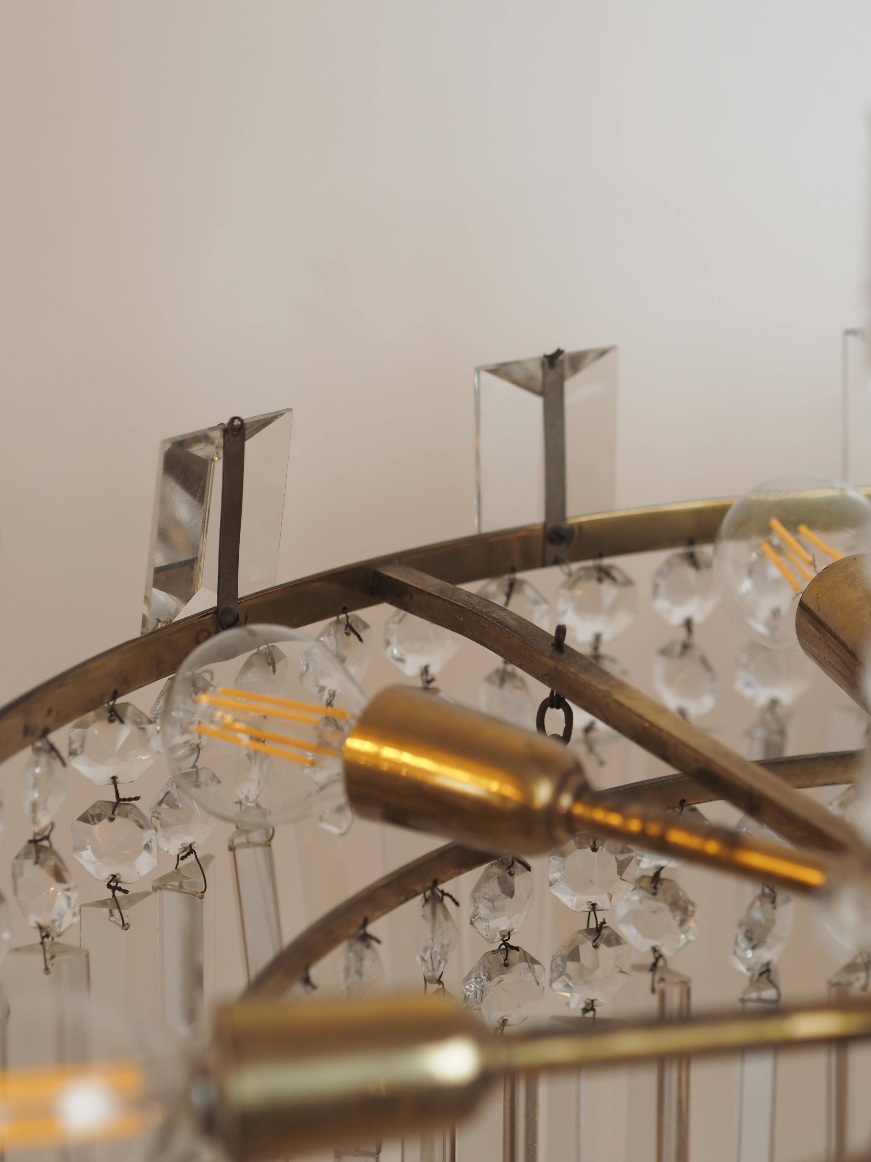 Mid-century crystal chandelier "Model F 518" by Bakalowits & Söhne