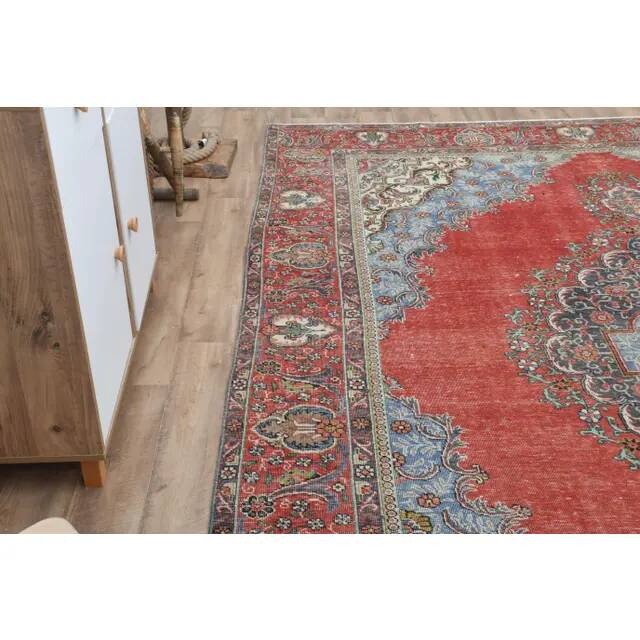 1970s Vintage Persian Handmade Wool Cotton Red Area Rug 289x384