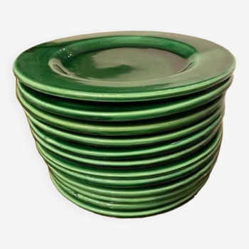 Lot de 12 assiettes plates en ceramique couleur vert olive estampillees j.l.pichon