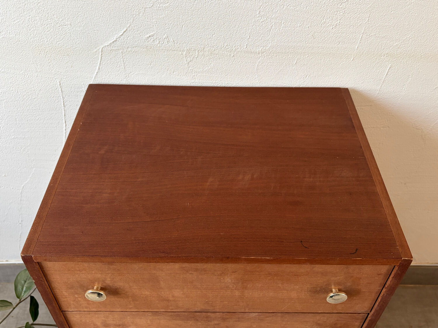 Vintage 1960s chest of drawers / chiffonnier
