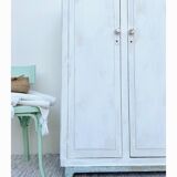 Asymmetrical Parisian wardrobe