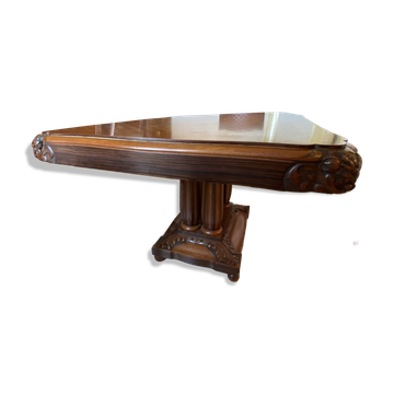 Marquetry and sculpture table