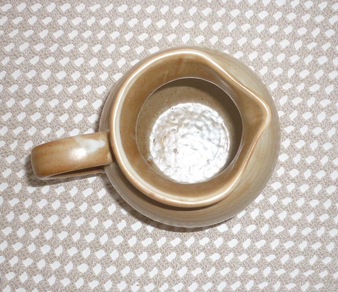 CNP Village 1 liter stoneware pitcher