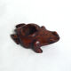 Cendrier grenouille en bois sculpté