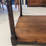 Table basse brutaliste en bois