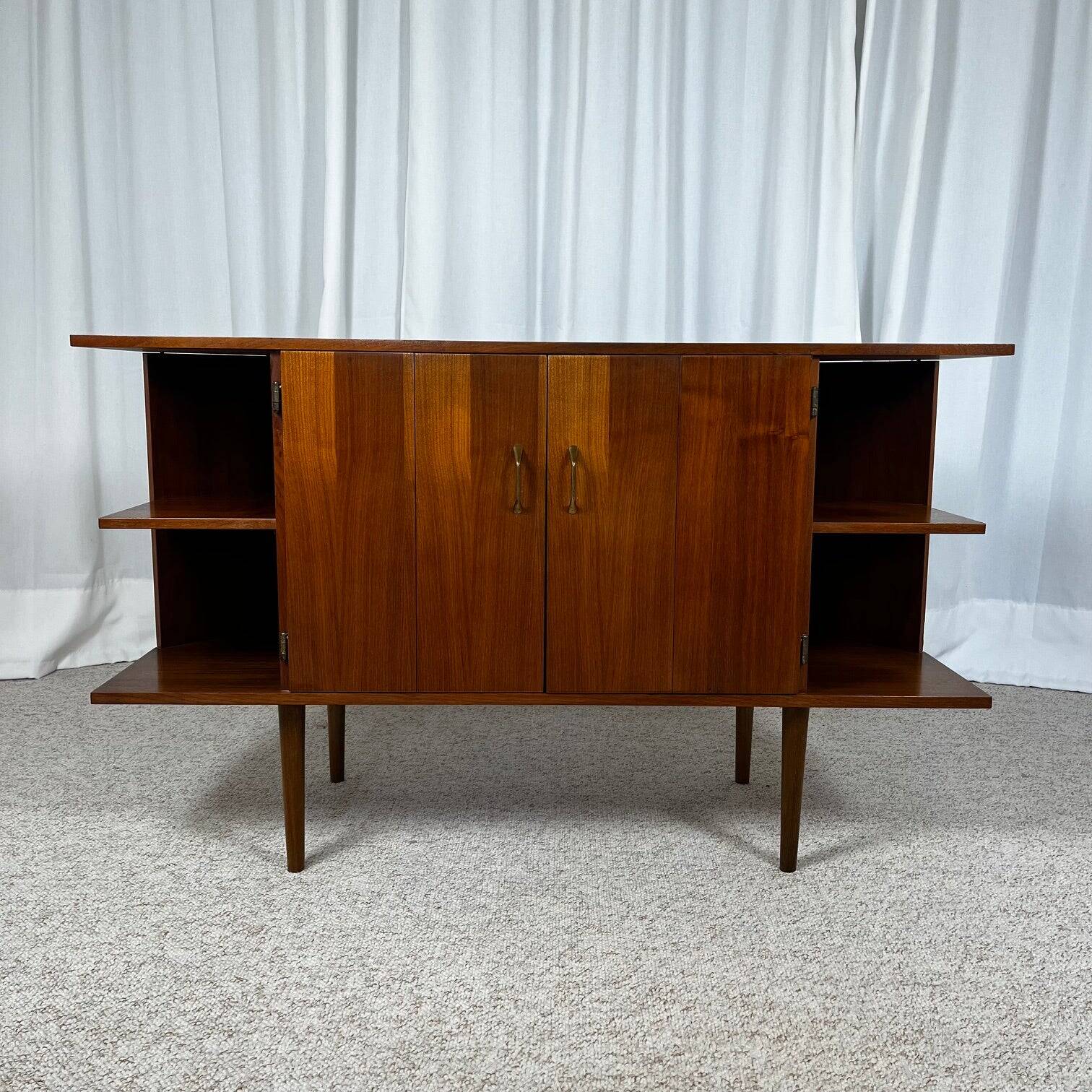 Buffet bas en placage teck, 1960/70, Midcentury modern