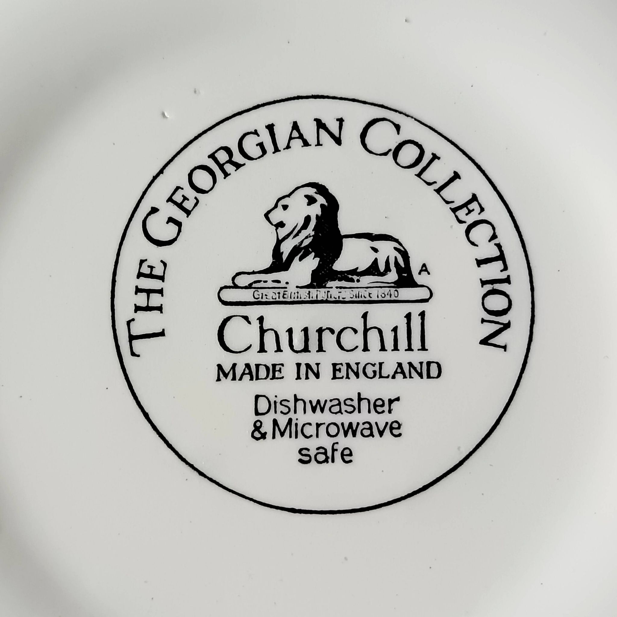 Set of 2 vintage ceramic dishes, churchill england