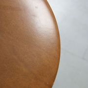 Tabourets en similicuir brun