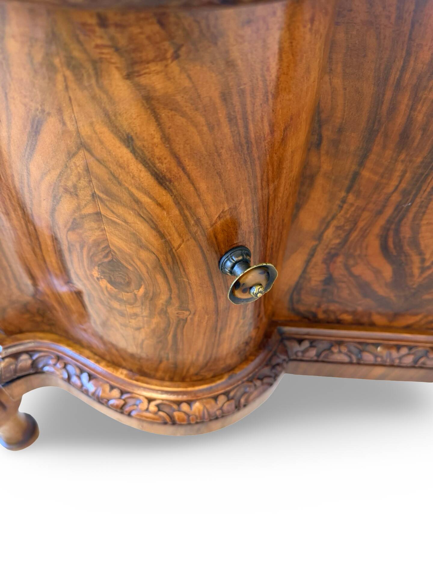 Console, petinuse italienne, années 1920