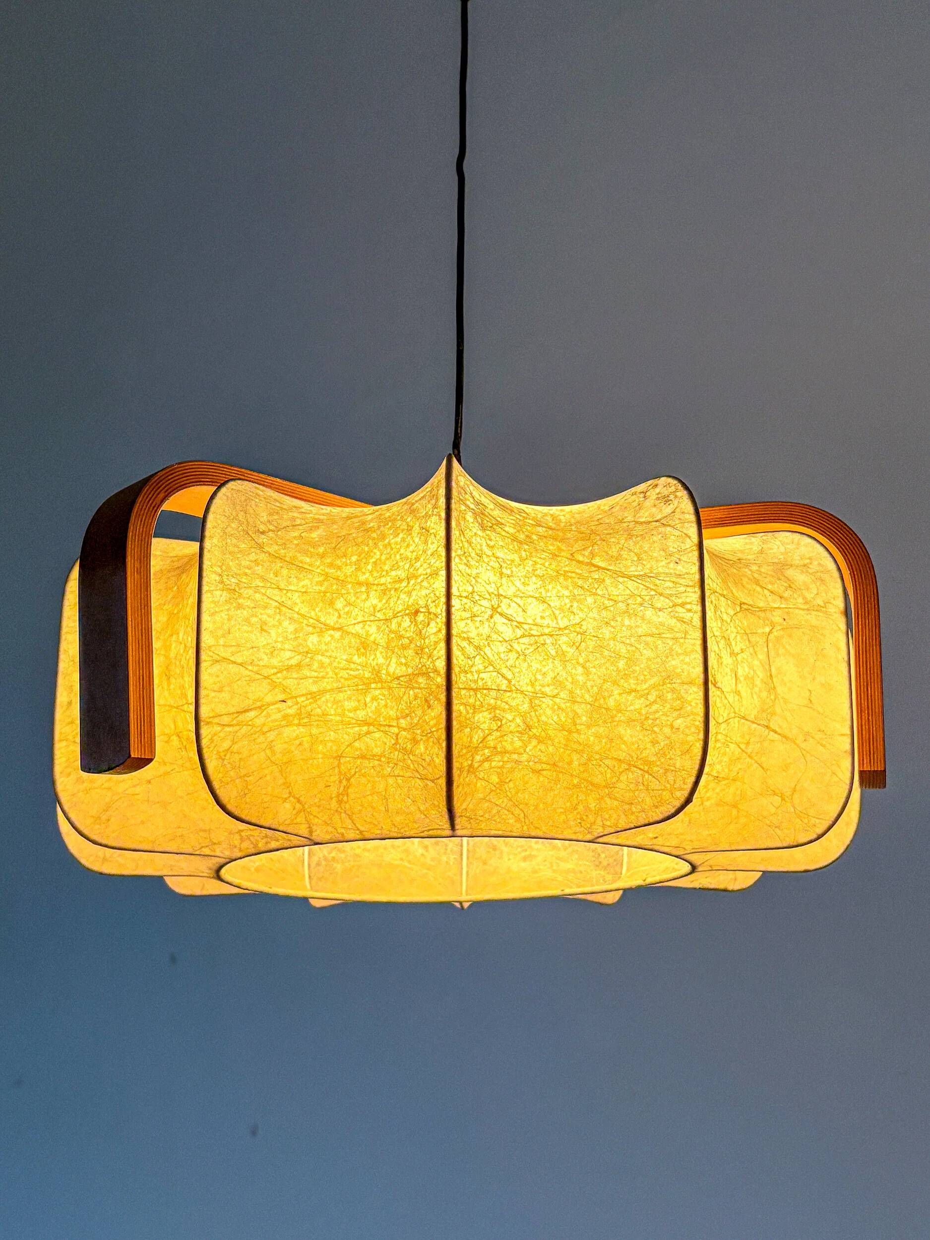 Mid-century cocoon pendant lamp, resin & pine wood, Italy, 1960s