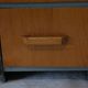 Bureau d'écolier et chaise vintage métal et bois clair