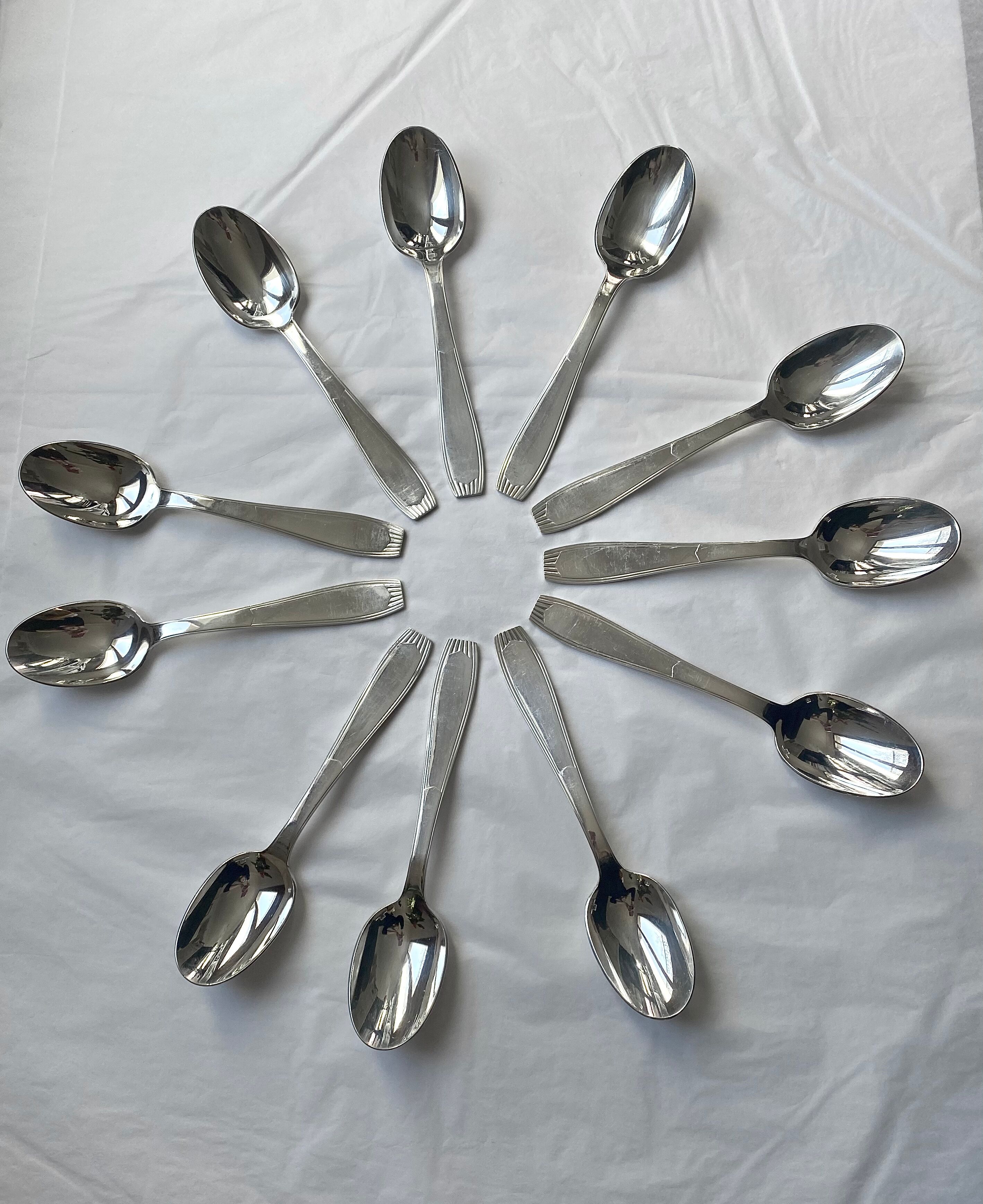 Christofle cutlery set - 11 fourchettes de table et 11 cuillères à soupe - Art déco - Métal argenté