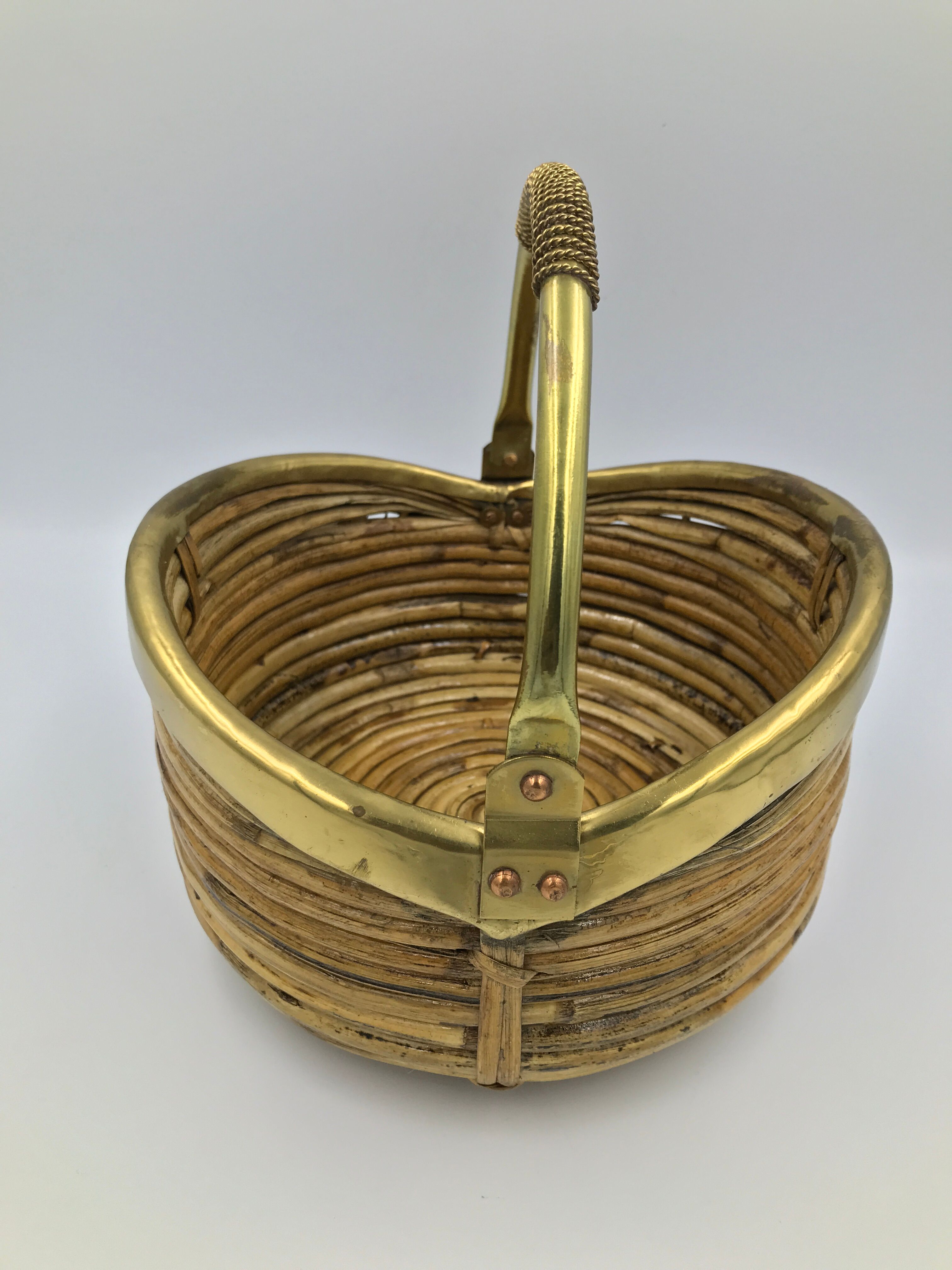 Brass wicker rattan basket from the 70s
