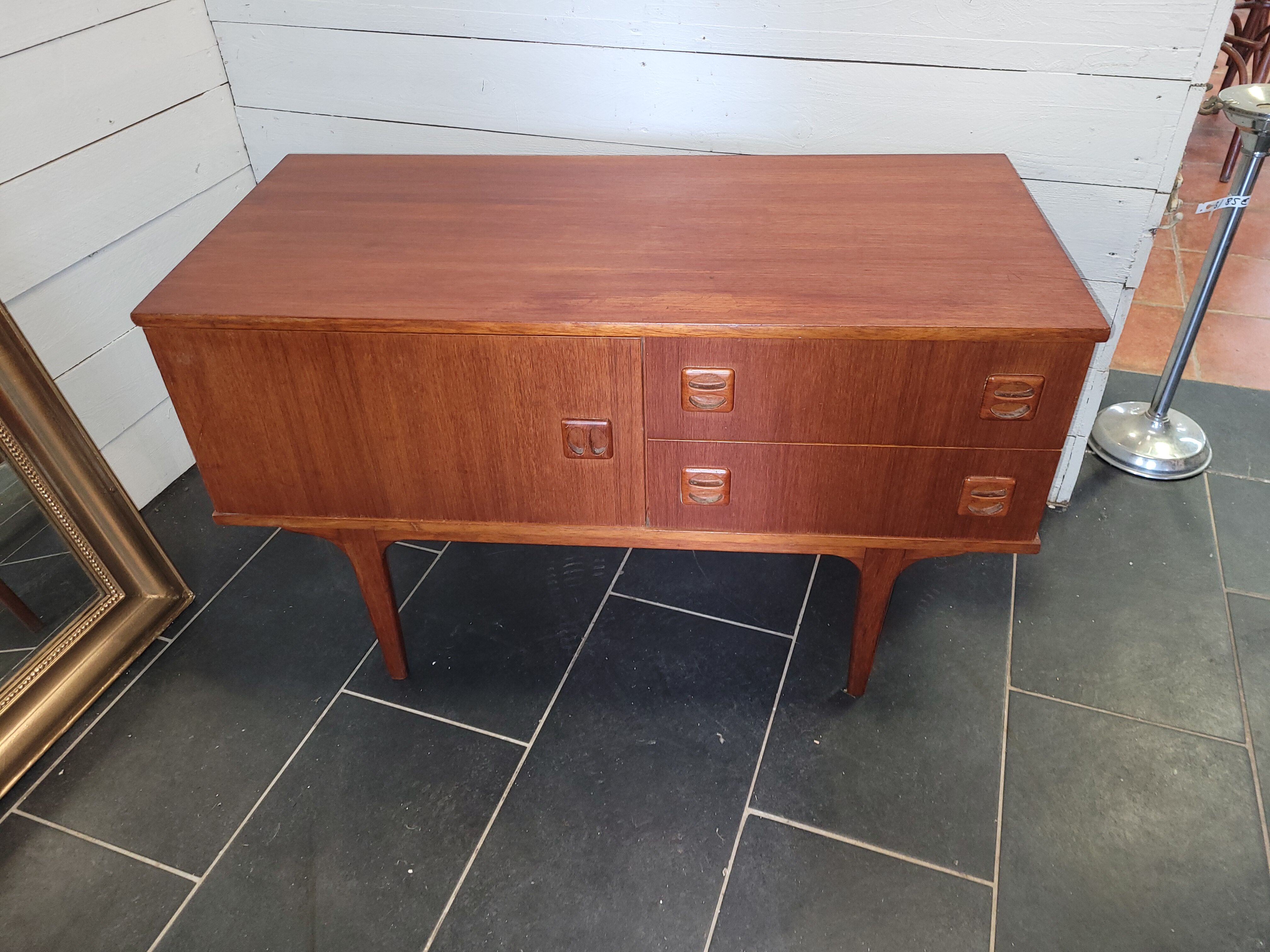 Scandinavian teak row from the 60s 100×62cms