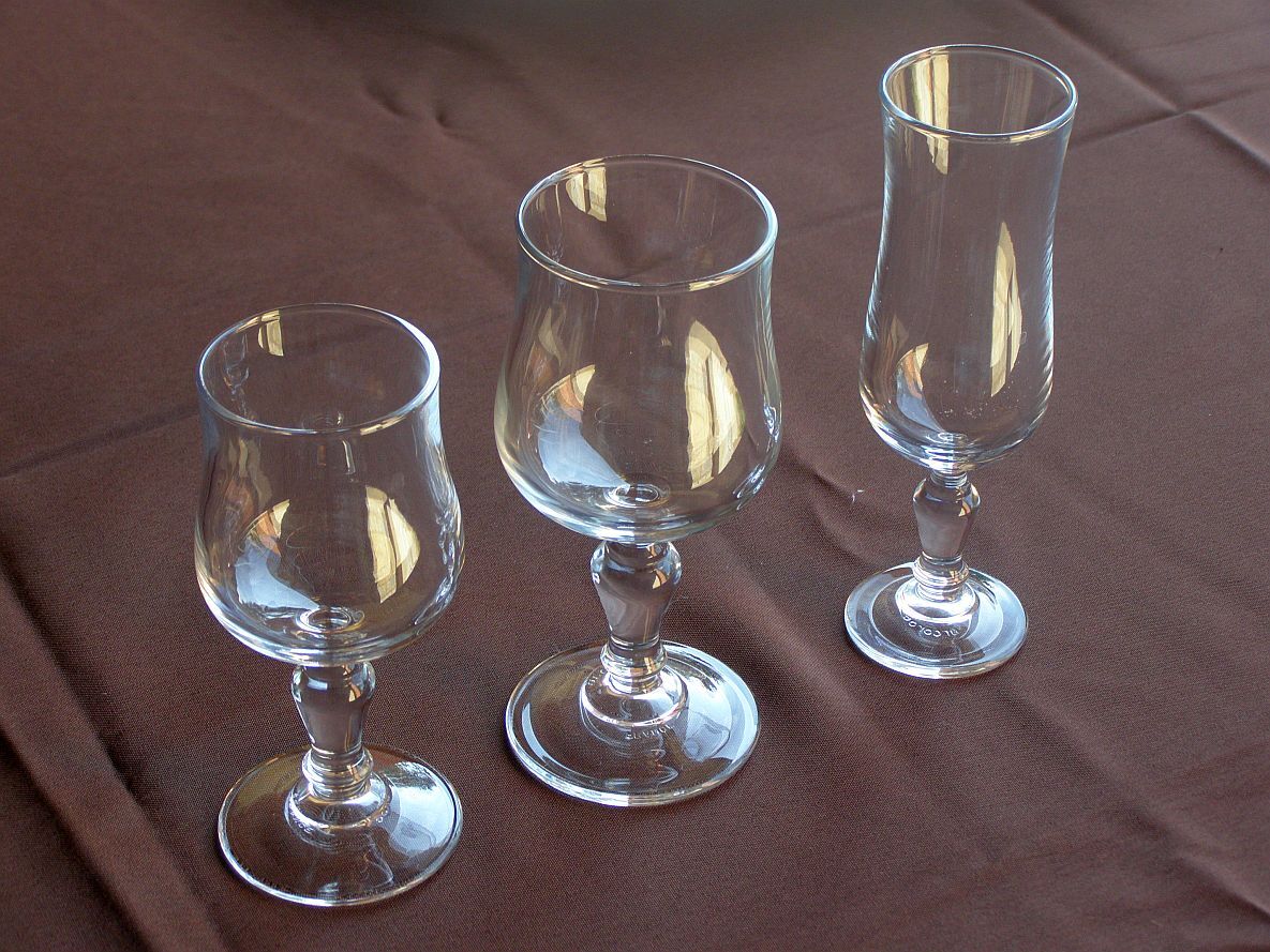 Service of 36 foot glasses "arcoroc" normandy model (made in france) Tempered glass