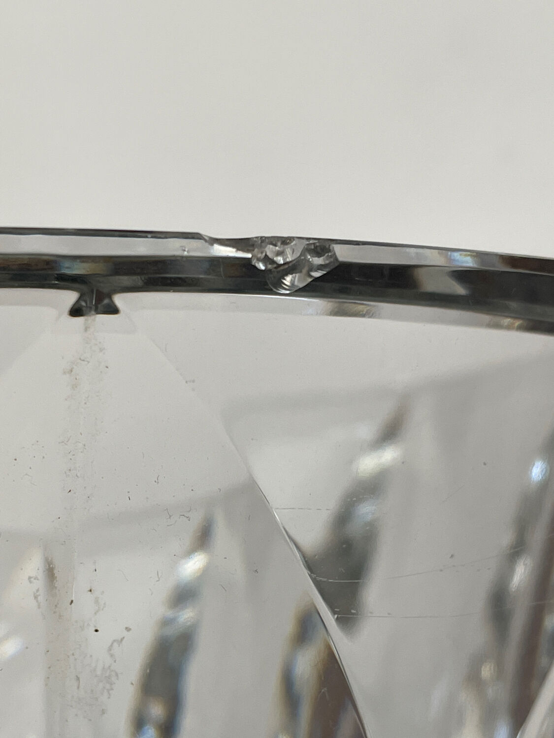 Saint Louis Art Deco "d'Artagnan" crystal vase