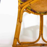 Ensemble funky de cinq chaises en bambou des années 60