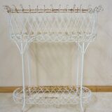 planter on iron stand