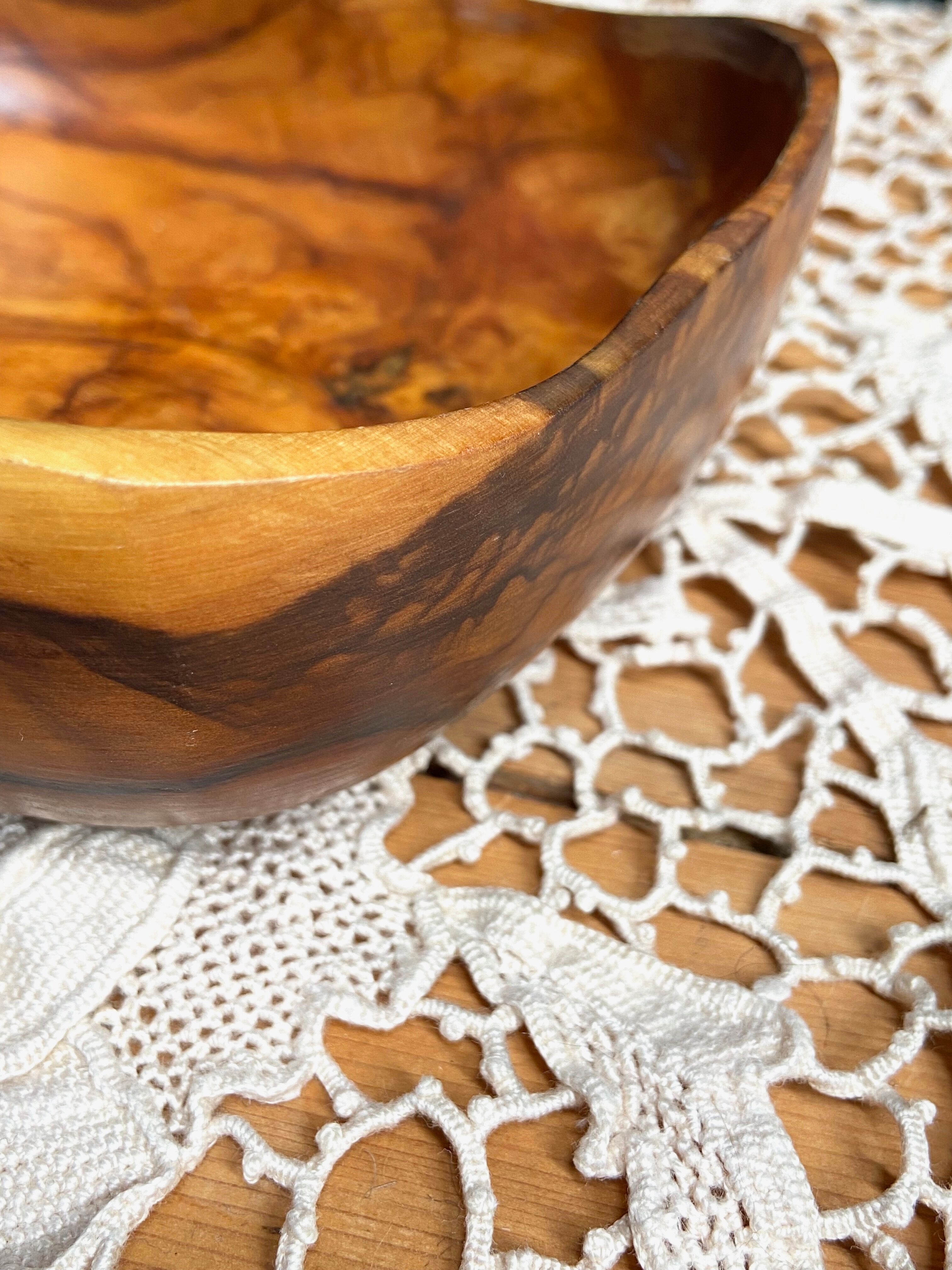 Olive wood bowl