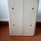 Medicine cabinet of the 40s in sheet metal