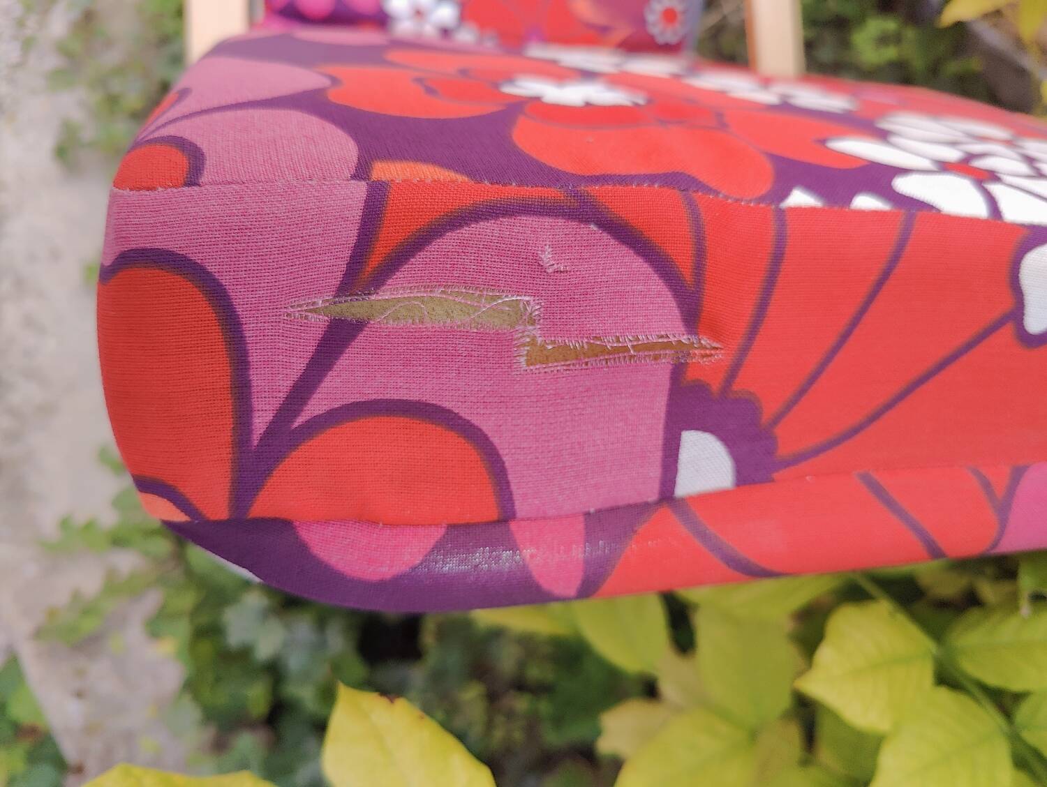 2 vintage floral deckchairs