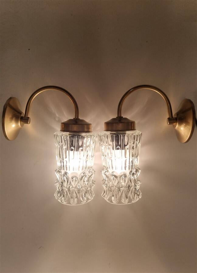 Pair of wall sconces