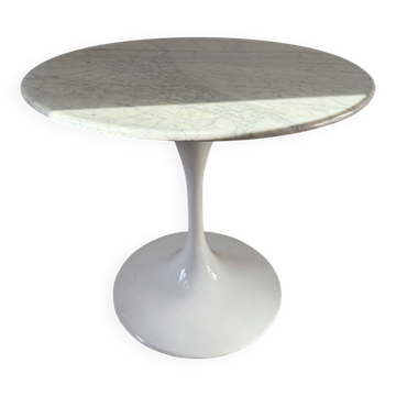 Vintage 1970 marble tulip table
