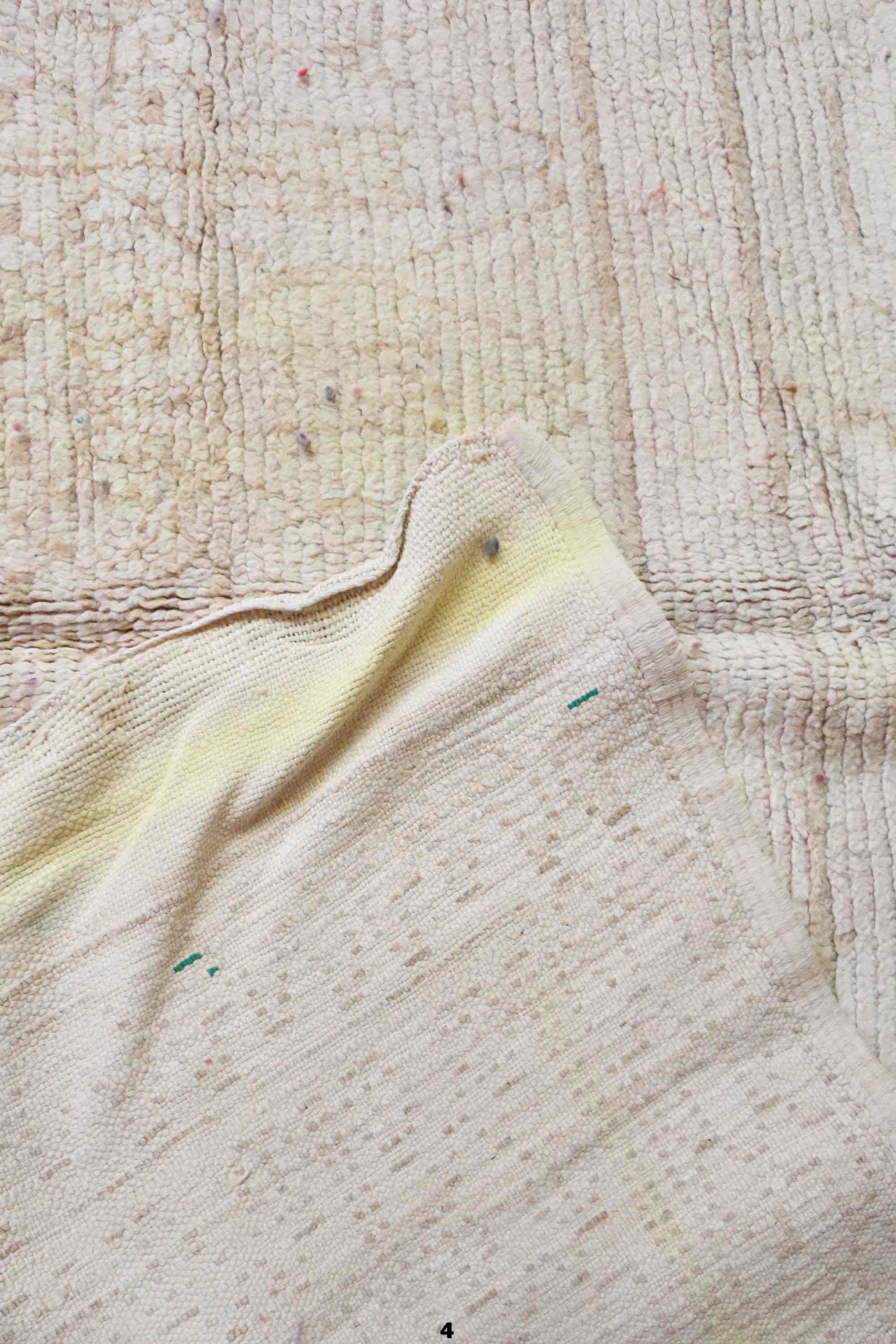 Moroccan carpet - 186 x 430 cm