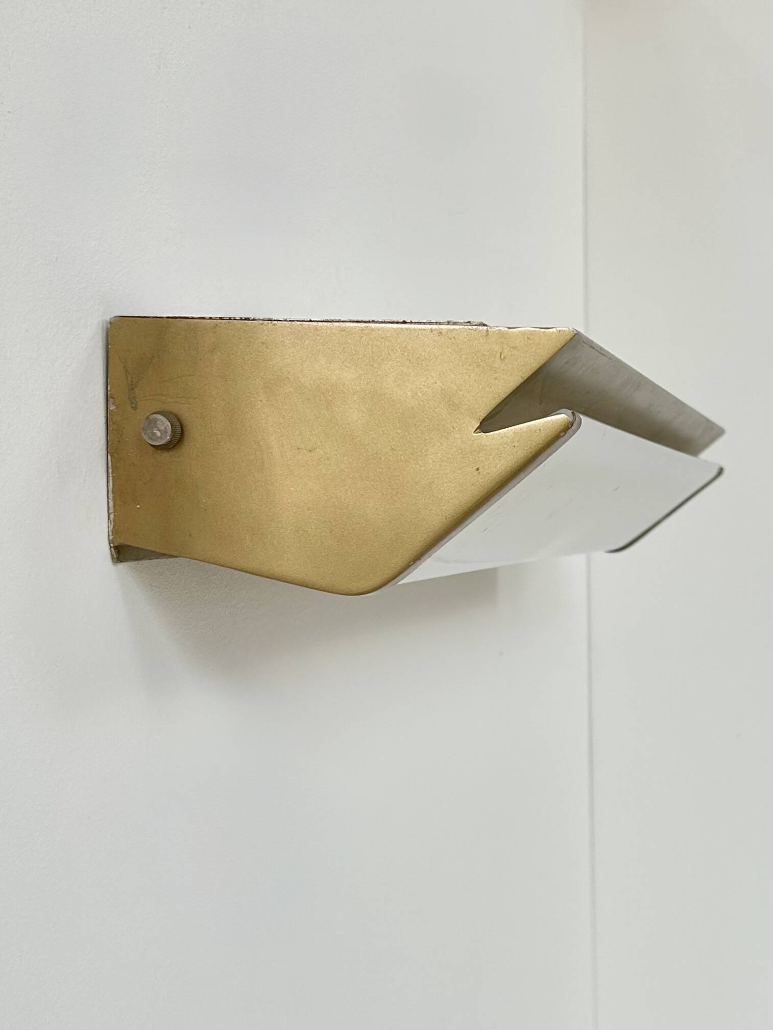 Vintage XL wall light, matte gold metal and perspex, France, 1960.