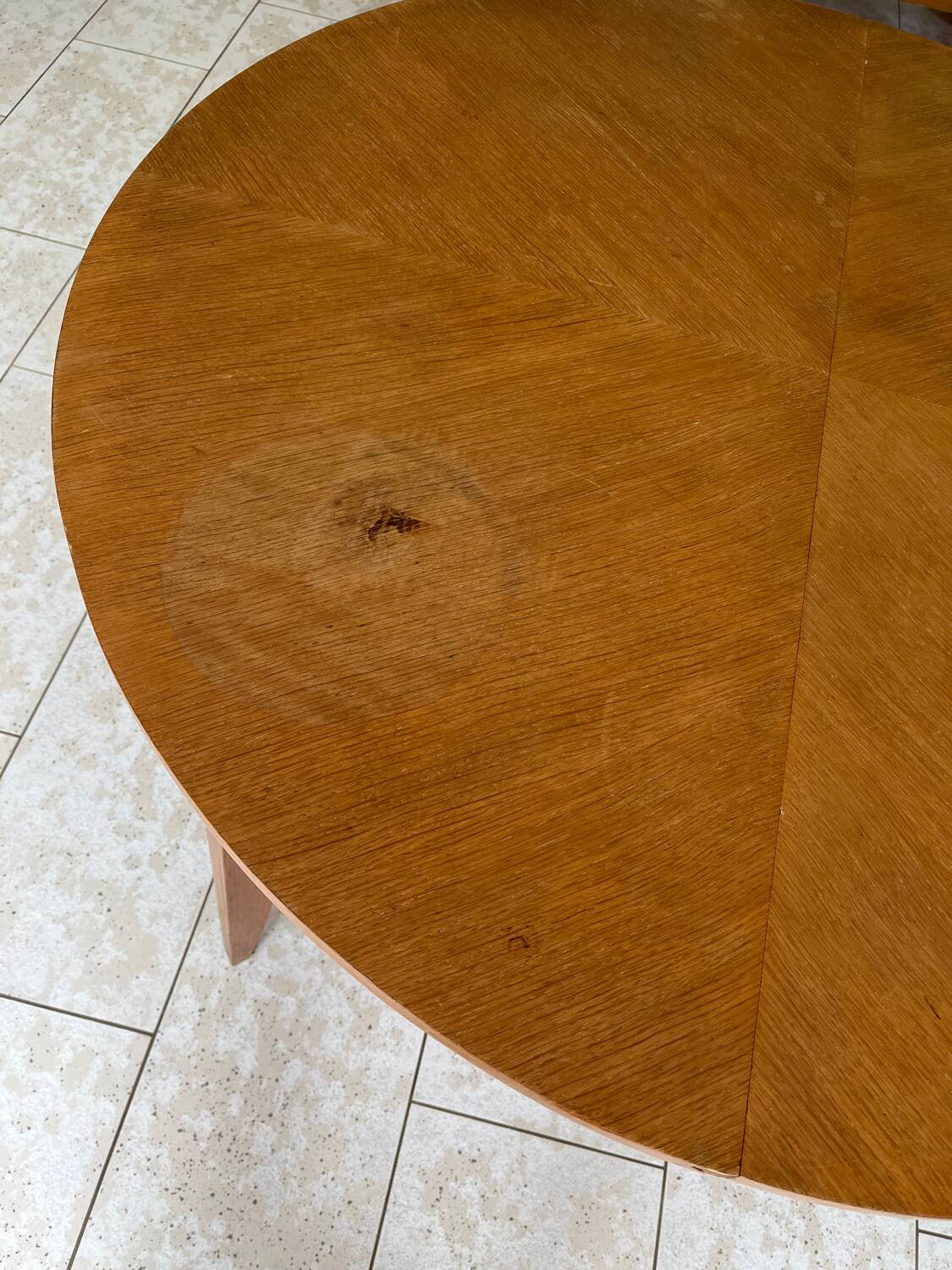 Vintage 70s Round Table