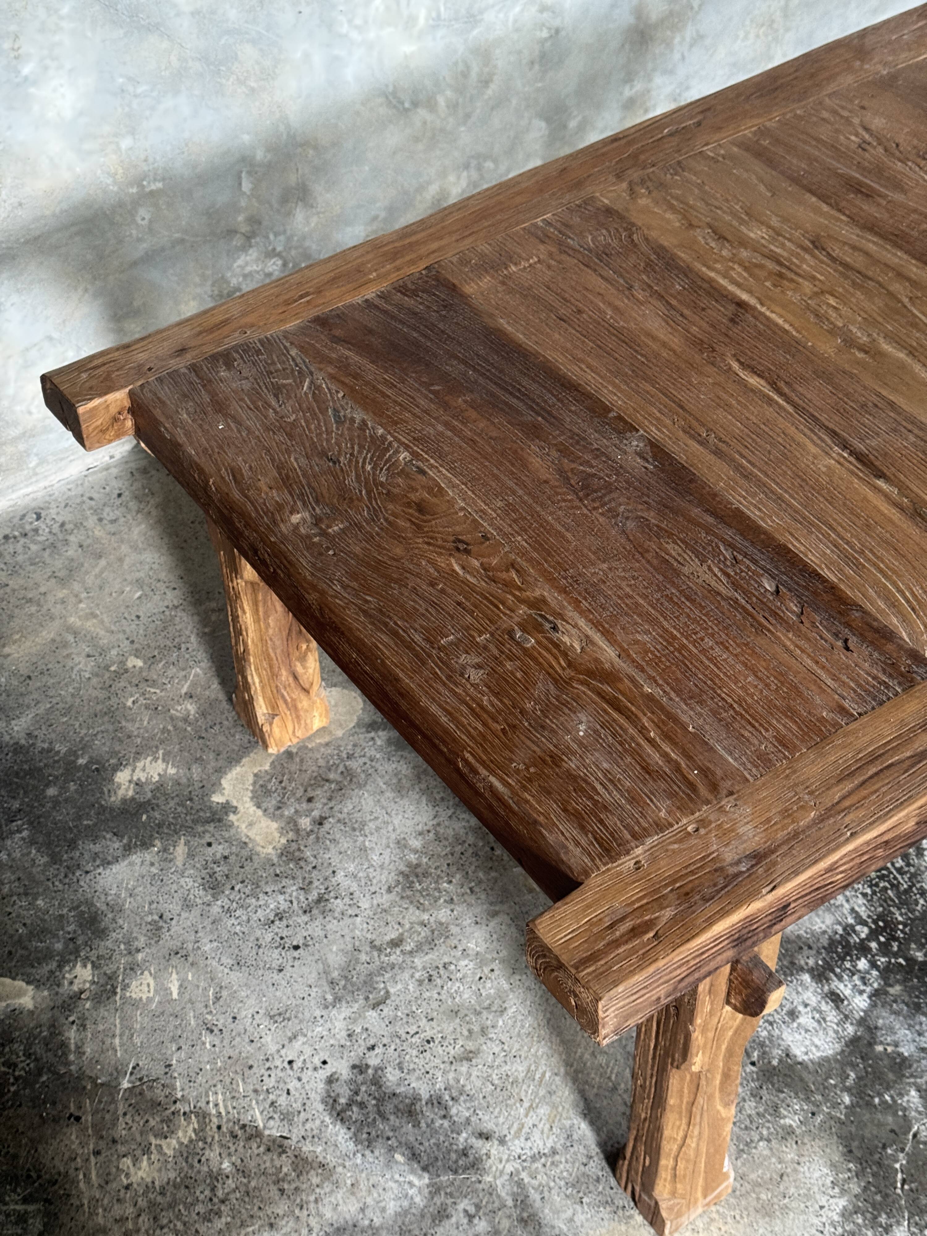 Large upcycled golden teak coffee table L1m60 W70 H45