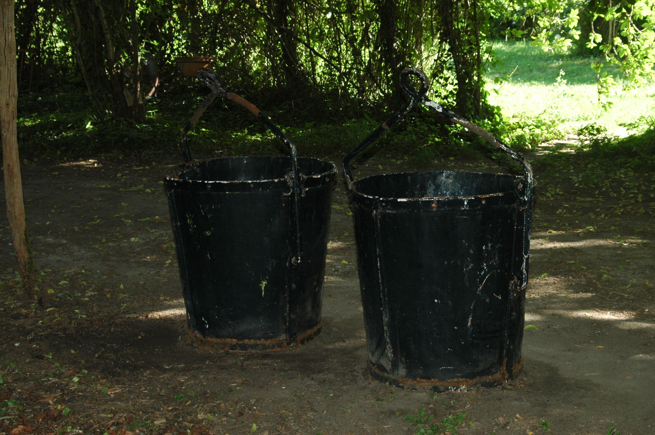 2 old industrial pot hiders 1 m