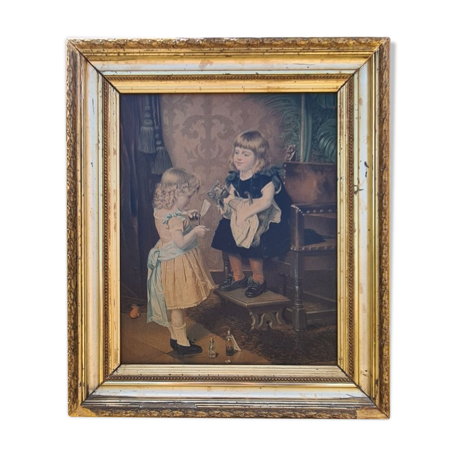 Table "little girls with cats"