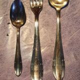 Silver metal cutlery set