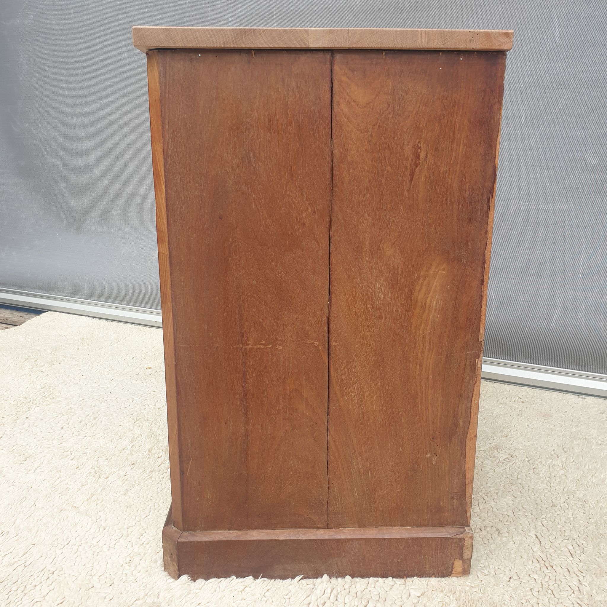Petite commode Chêne Orme Acajou début XXème