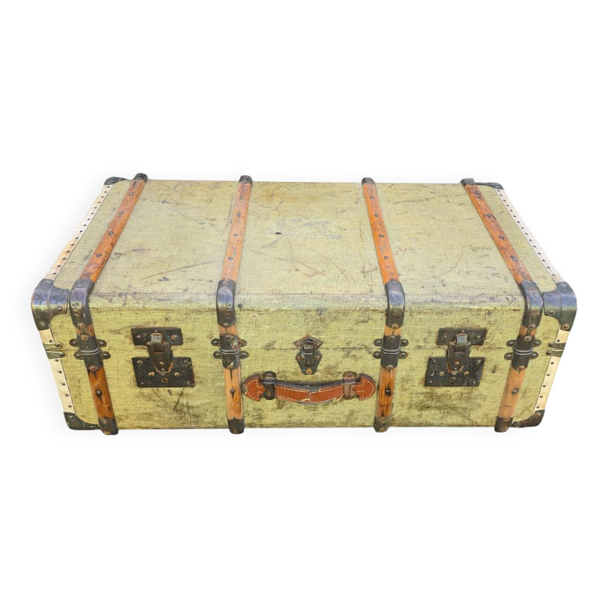 Antique travel trunk 1920