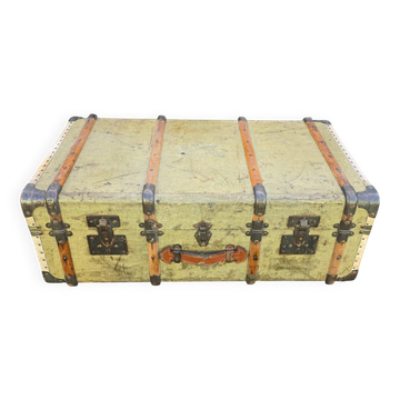Travel trunk, 1920