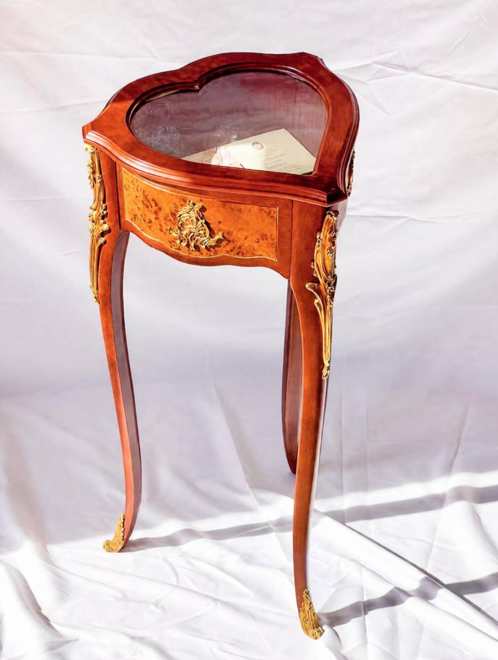 Faberge Heirloom Furniture Collection Heart-Shaped Display, Vintage Jewelry
