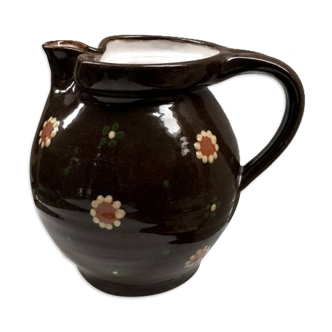 Savoyard pitcher